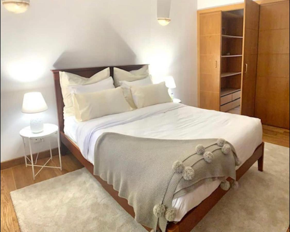 Top Beach House Коста да Капарика Екстериор снимка